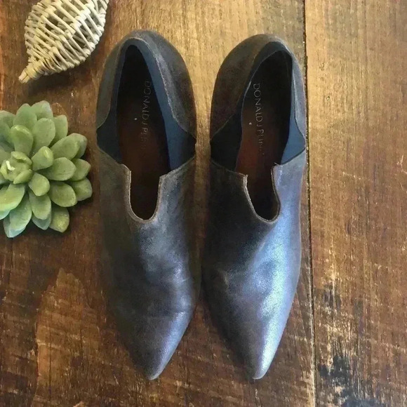 Donald J. Pliner | Brown Tillie Ankle Kitten Heel Metallic Bronze Boots/Booties - Picture 7 of 7